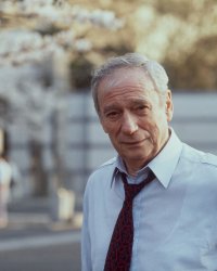 Yves Montand "dégageait un charisme hors du commun" selon sa veuve