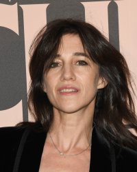 Charlotte Gainsbourg se confie sur sa "nature boulimique"