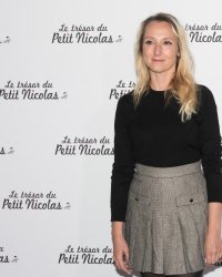 Audrey Lamy "hyper lourde" face à un acteur américain : elle raconte