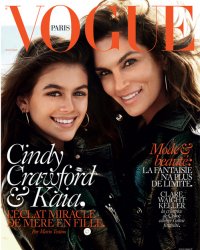 Cindy Crawford pose en couverture de Vogue Paris avec sa fille