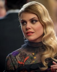 Coeur de Pirate enceinte : elle dévoile sa deuxième grossesse !