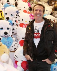 Jean-Luc Reichmann : à quoi ressemblait-il à 20 ans ?