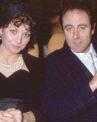 La veuve de Michel Delpech n'a plus de contact avec son défunt mari