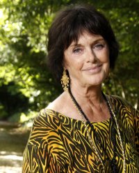 Anny Duperey, célibataire : elle ne connaît pas la drague en ligne