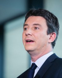 Affaire Benjamin Griveaux : son épouse révèle comment ils ont géré la crise
