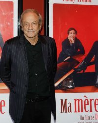 Patrick Chesnais : guéri du Covid-19, il raconte son combat contre le virus