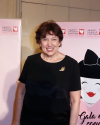 Roselyne Bachelot s'est retrouvée en culotte à un meeting de Nicolas Sarkozy