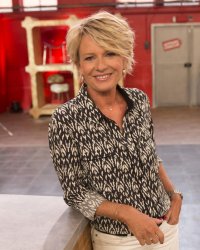 Sophie Davant sur Pierre-Jean Chalençon : "On lui a dit de faire attention"