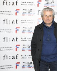 Claude Lelouch et Michèle Laroque aident au renouveau d'un studio mythique