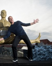 Jean-Claude Van Damme sur sa série : "C'est de la grande télévision"