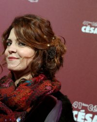 Agnès Jaoui évoque les stéréotypes visant les actrices, son vécu pour exemple