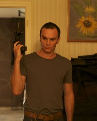 Made in France : une nouvelle date de sortie pour le film de Nicolas Boukhrief