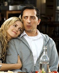 Alice Taglioni : cette scène gênante où Gad Elmaleh a dû lui "pétrir" le sein