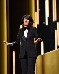 César 2020 : Pourquoi Florence Foresti reste silencieuse face à la polémique ?