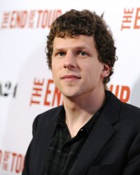 Bienvenue à Zombieland : Jesse Eisenberg partant pour une suite !