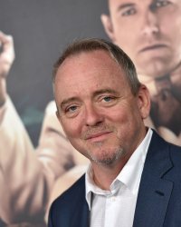 Dennis Lehane, auteur de Mystic River, va adapter un scénario de Sergio Leone