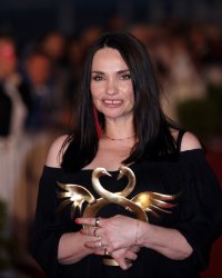 Dix pour cent : Béatrice Dalle va faire "un truc dément"