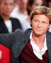 Laurent Delahousse dévoile l'affiche de son film sur Jean d'Ormesson