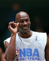 Bientôt un biopic sur Michael Jordan produit par Will Smith ?