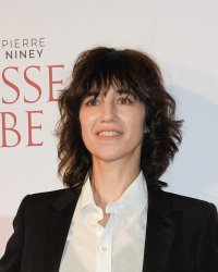 Charlotte Gainsbourg "voit" tous ses enfants "acteurs"