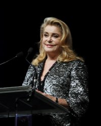 Catherine Deneuve : pourquoi son retour à Cannes est-il particulier ?