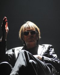 Jacques Dutronc : Depardieu "ne supportait pas" qu'il tourne avec Lelouch