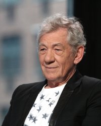 Ian McKellen a refusé de célébrer un mariage en Gandalf
