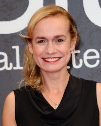 Sandrine Bonnaire : "J'aurais pu tomber dans Daech"