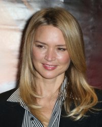 Alerte Cannes 2022 : Virginie Efira sera maîtresse de cérémonie