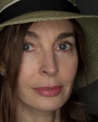 Anne Parillaud dénonce les méthodes d'un cinéaste : "C'est un tyran"