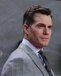 Henry Cavill : après The Witcher, il est tenté par une autre série adaptée