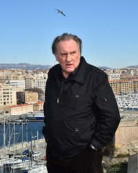 Gérard Depardieu et Michel Houellebecq bientôt réunis dans C'est extra