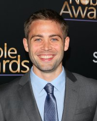 Le frère de Paul Walker décroche son premier rôle face à Nicolas Cage