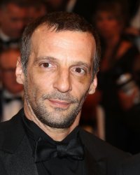 Quand Kassovitz détourne le Père Noël est une ordure pour clasher Éric Ciotti