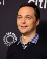 Deux projets cinématographiques pour Jim Parsons
