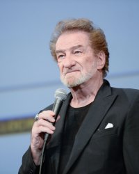 Pour Eddy Mitchell, Jean-Luc Godard est un "escroc" du cinéma