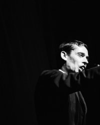 Jacques Brel : 40 ans après sa mort, il inspire la nouvelle génération