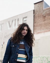 Cyndi Lauper et Kurt Vile reprennent les Rolling Stones