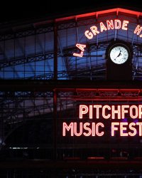 Pitchfork Festival 2015 : retour sur une première soirée envoûtante