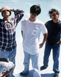 Les Stone Roses sortiraient un 3e album cet été