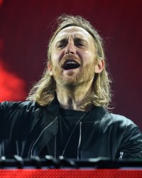 David Guetta annonce un duo "énorme" avec Nicki Minaj