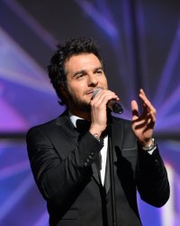 Amir va faire une pause et "dire au revoir pour un petit temps au public"