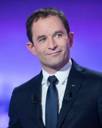 Benoît Hamon, fan de Téléphone, The Cure et Joy Division