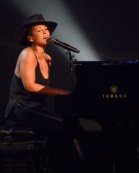 Alicia Keys ne veut plus de smartphones pendant ses concerts