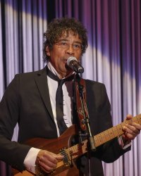 Laurent Voulzy va entamer une grande tournée des églises
