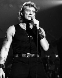 Votez pour votre chanson préférée de Johnny Hallyday