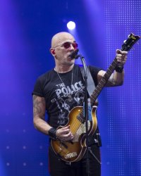 Pascal Obispo boycotté par les Francofolies ? En colère, il règle ses comptes