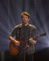 James Blunt a écrit You're Beautiful dans la salle de bains de Carrie Fisher