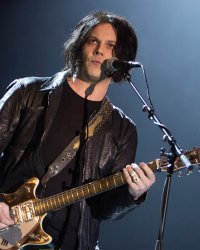 Jack White annonce la sortie d'un album acoustique