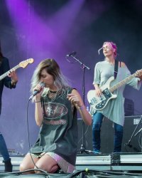 Warpaint annonce un nouvel album et dévoile le titre "New Song"